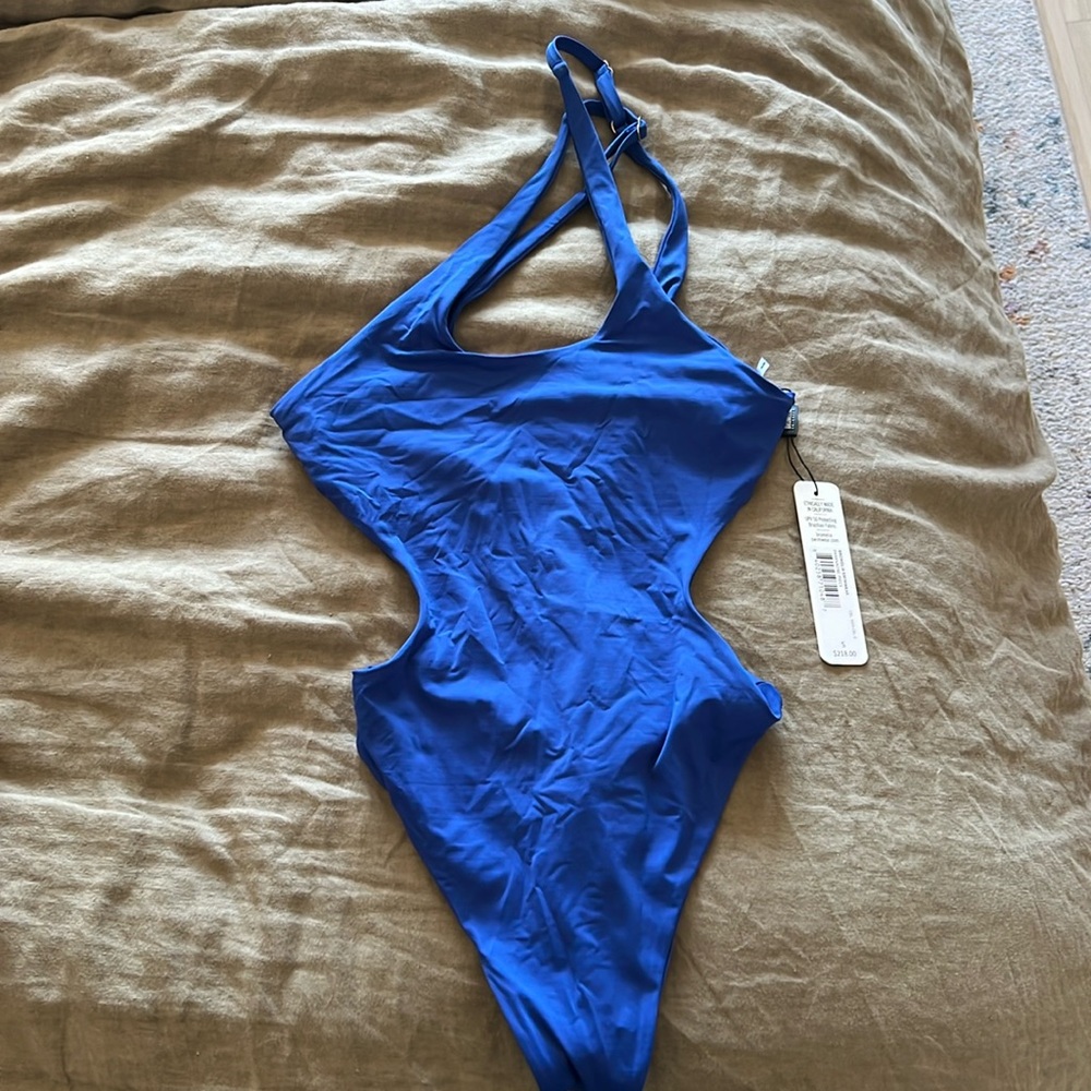 Bromelia Swimwear Parana Cut Out One Piece